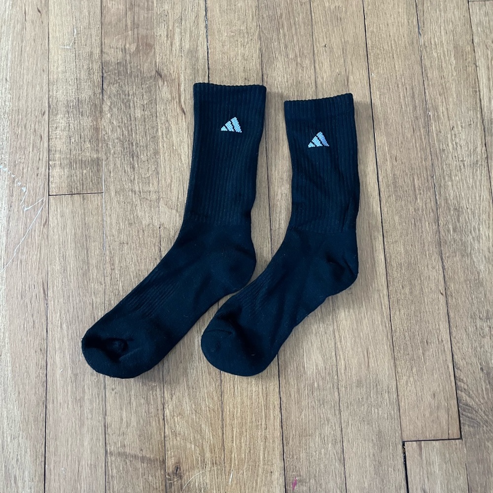 4 pairs black adidas crew socks